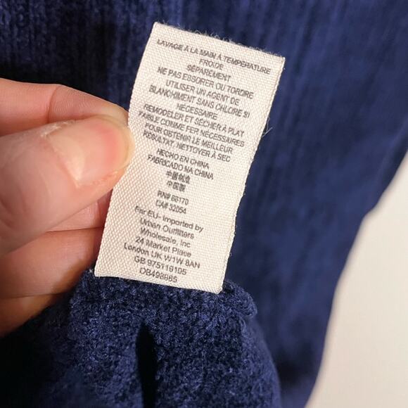 FREE PEOPLE Navy Blue Moon chenille tunic mini sweater dress Size Medium - Picture 6 of 6